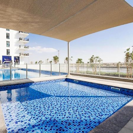 Smart Living Apartment Абу Даби Екстериор снимка