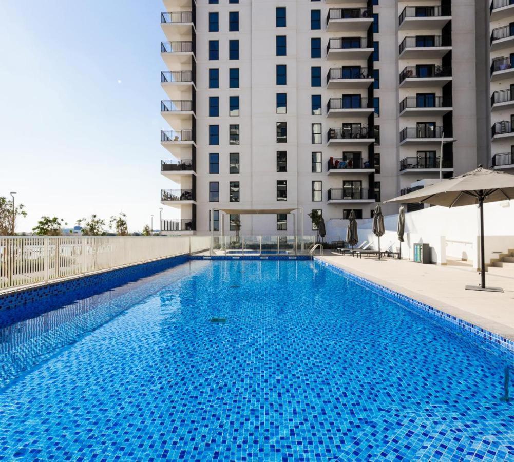 Smart Living Apartment Абу Даби Екстериор снимка